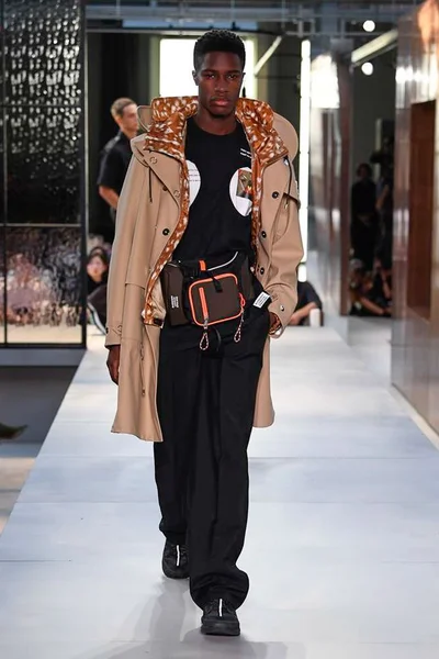 Look 124